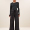 BY BAR marca nórdica de ropa de mujer con un estilo conceptual y casual