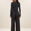 BY BAR marca nórdica de ropa de mujer con un estilo conceptual y casual