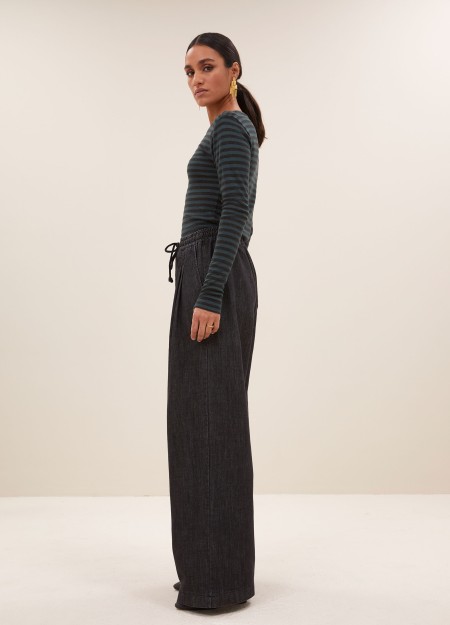 BY BAR marca nórdica de ropa de mujer con un estilo conceptual y casual 2