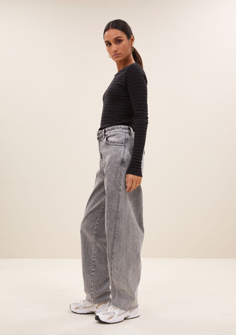 BY BAR marca nórdica de ropa de mujer con un estilo conceptual y casual