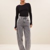 BY BAR marca nórdica de ropa de mujer con un estilo conceptual y casual
