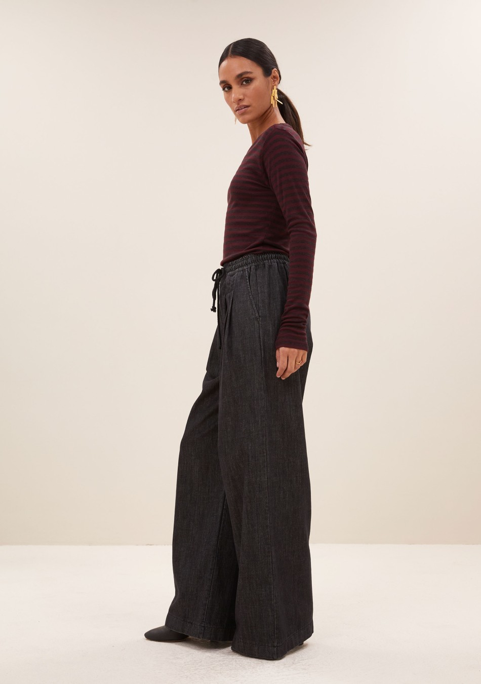 BY BAR marca nórdica de ropa de mujer con un estilo conceptual y casual