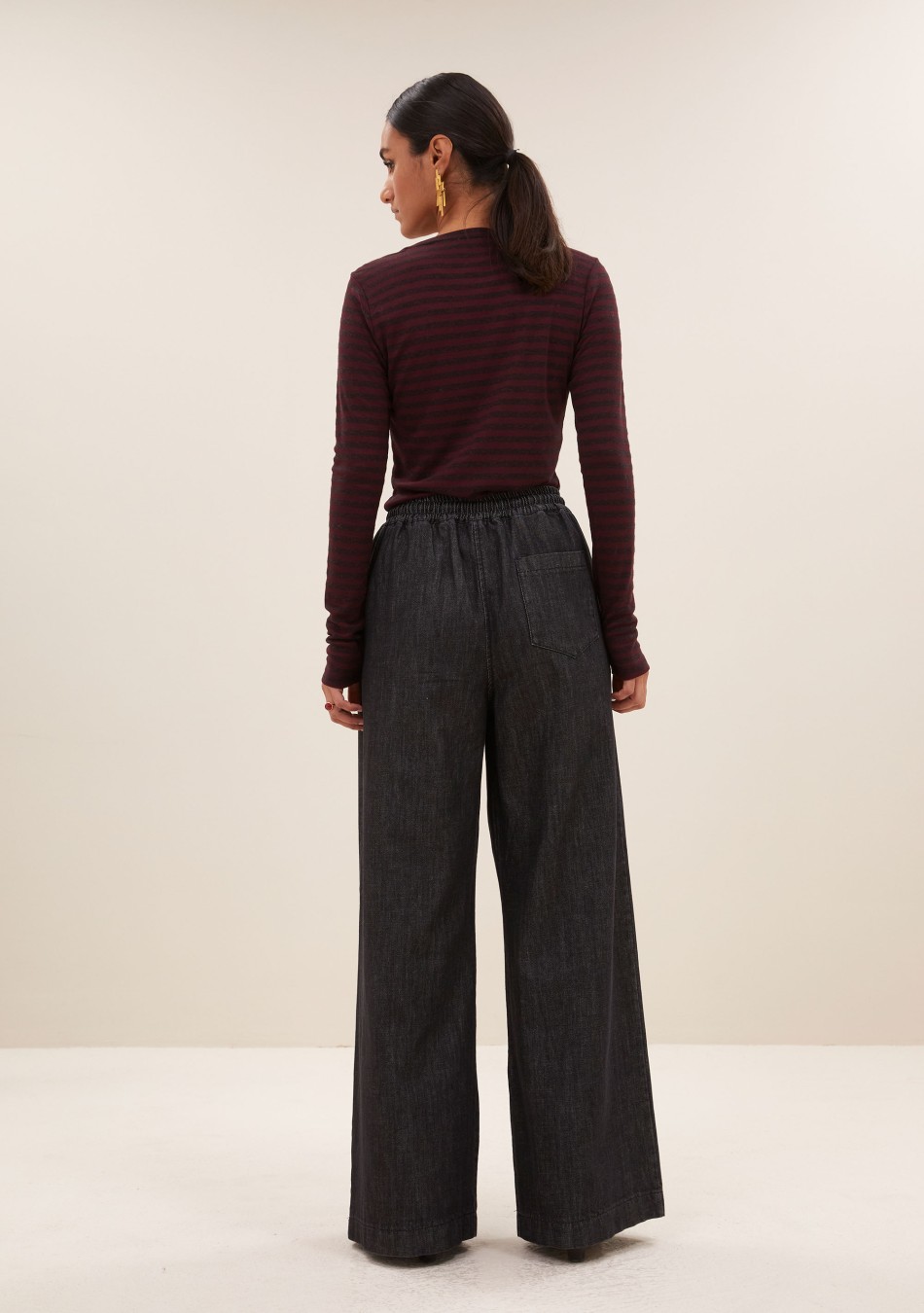 BY BAR marca nórdica de ropa de mujer con un estilo conceptual y casual