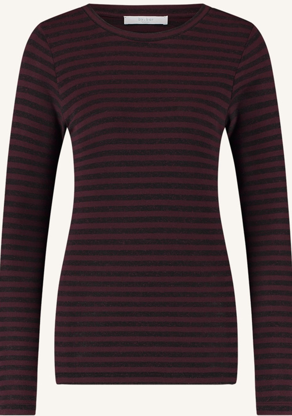 BY BAR marca nórdica de ropa de mujer con un estilo conceptual y casual