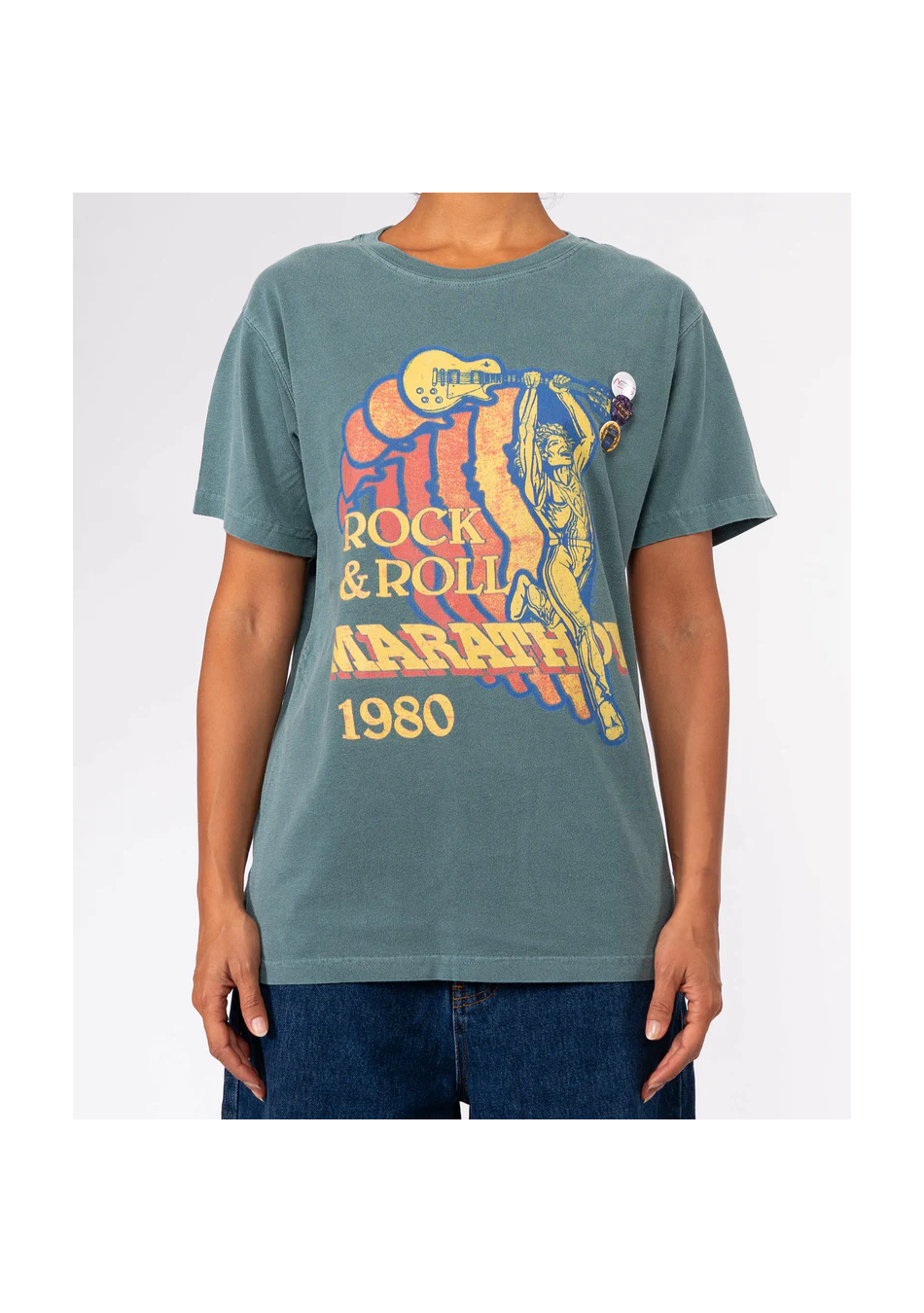 NEWTONE marca francesa de camisetas y sudaderas de estilo  casual con estampados muy gamberros
