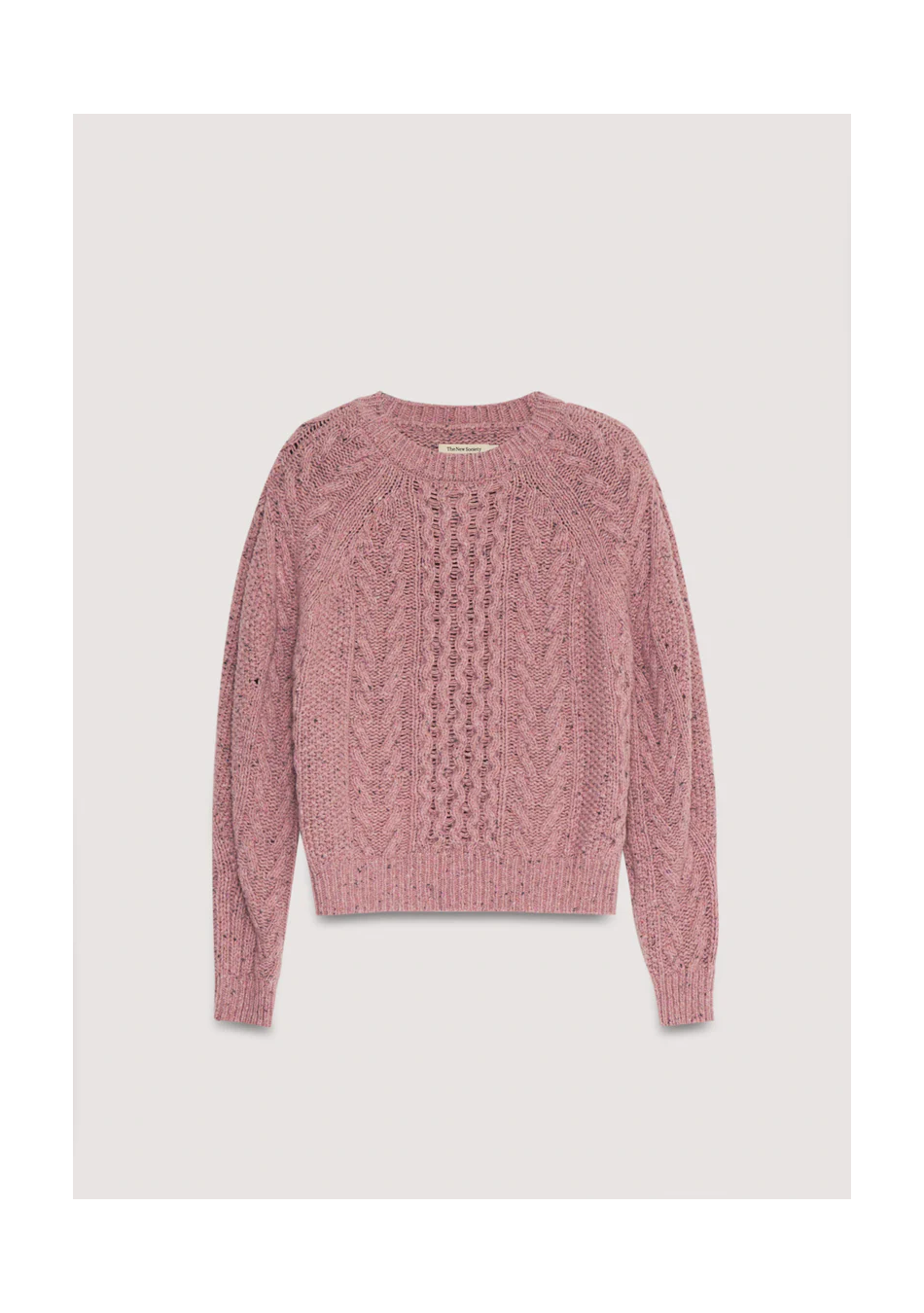 THE NEW SOCIETY marca española de ropa para mujer estilo atemporal y contemporáneo.