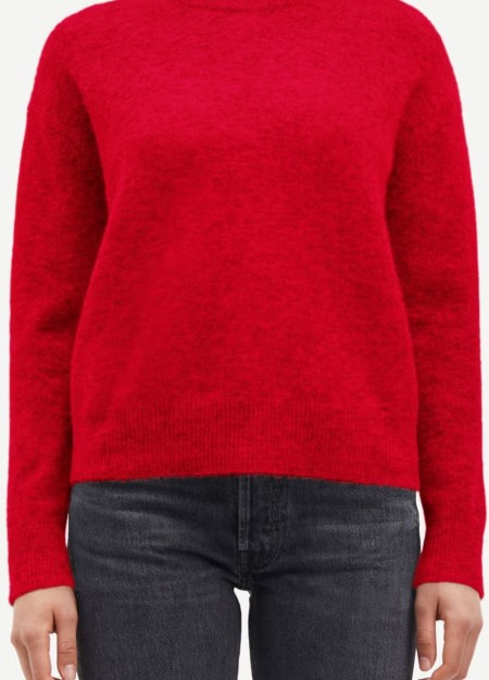 SAMSOE&SAMSOE marca nórdica de ropa de mujer con un estilo vanguardista y casual