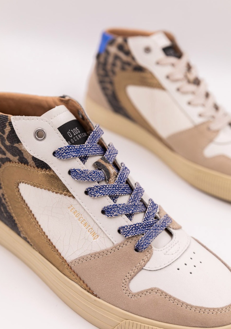 0-105 marca francesa de sneakers con diseño calidad y comodidad