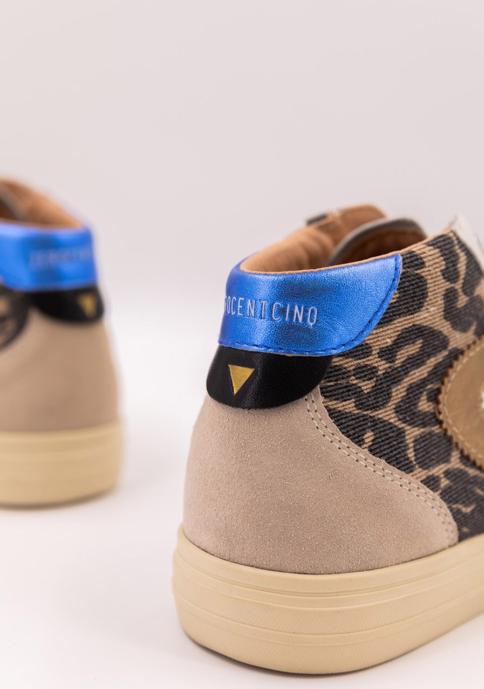 0-105 marca francesa de sneakers con diseño calidad y comodidad