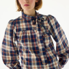 BELLEPIECE ropa de mujer con estilo y sencillez en blusas y prendas con un carácter femenino
