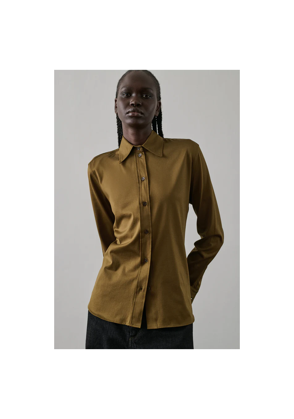 SOEUR marca francesa de ropa de mujer de venta en Valecnia con un estilo femenino y sofisticado