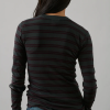 SOEUR marca francesa de ropa de mujer de venta en Valecnia con un estilo femenino y sofisticado