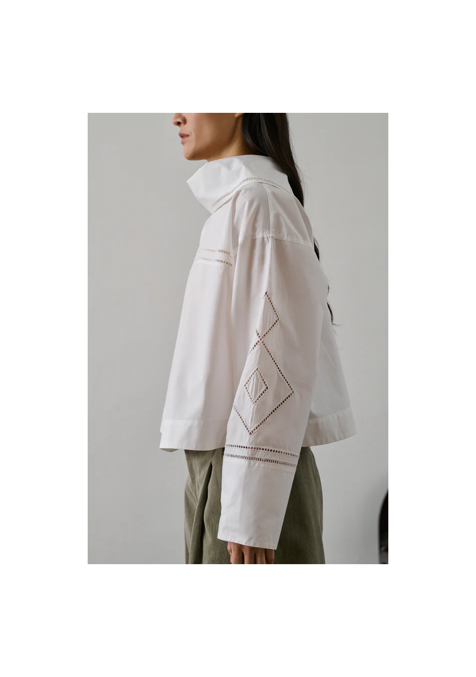 SOEUR marca francesa de ropa de mujer de venta en Valecnia con un estilo femenino y sofisticado