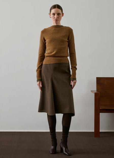 SOEUR marca francesa de ropa para una mujer con un estilo femenino y conceptual 2