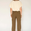 MKT marca francesa para una mujer con un estilo rockero y casual