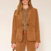 MKT marca francesa para una mujer con un estilo rockero y casual