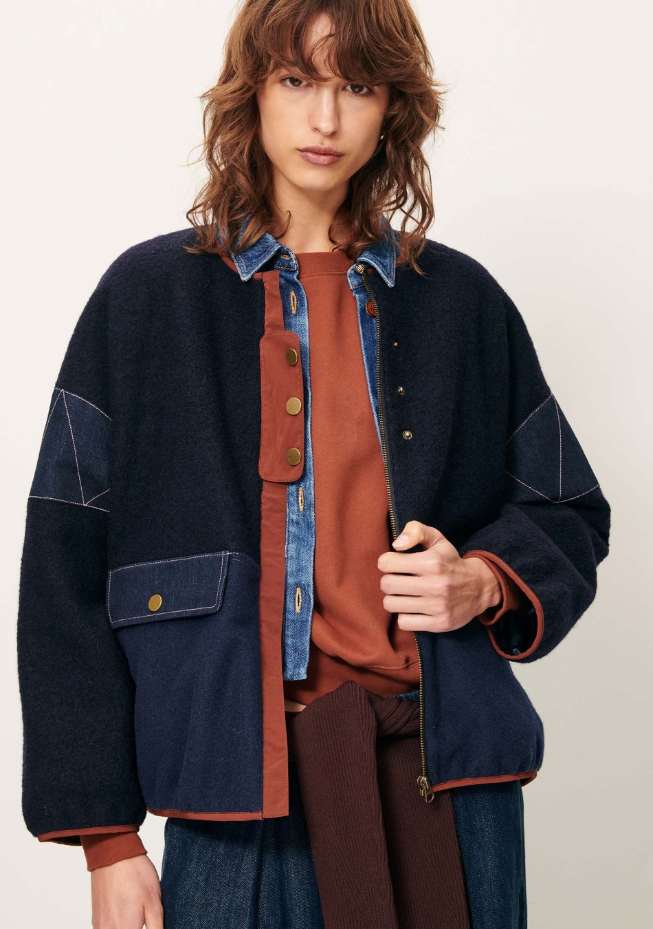 SESSÚN marca francesa de ropa de mujer con un estilo casual y muy femenino