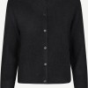 SAMSOE&SAMSOE marca nórdica de ropa de mujer con un estilo vanguardista y casual