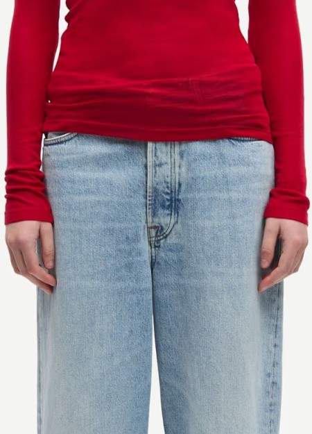 SAMSOE&SAMSOE marca nórdica de ropa de mujer con un estilo vanguardista y casual 2