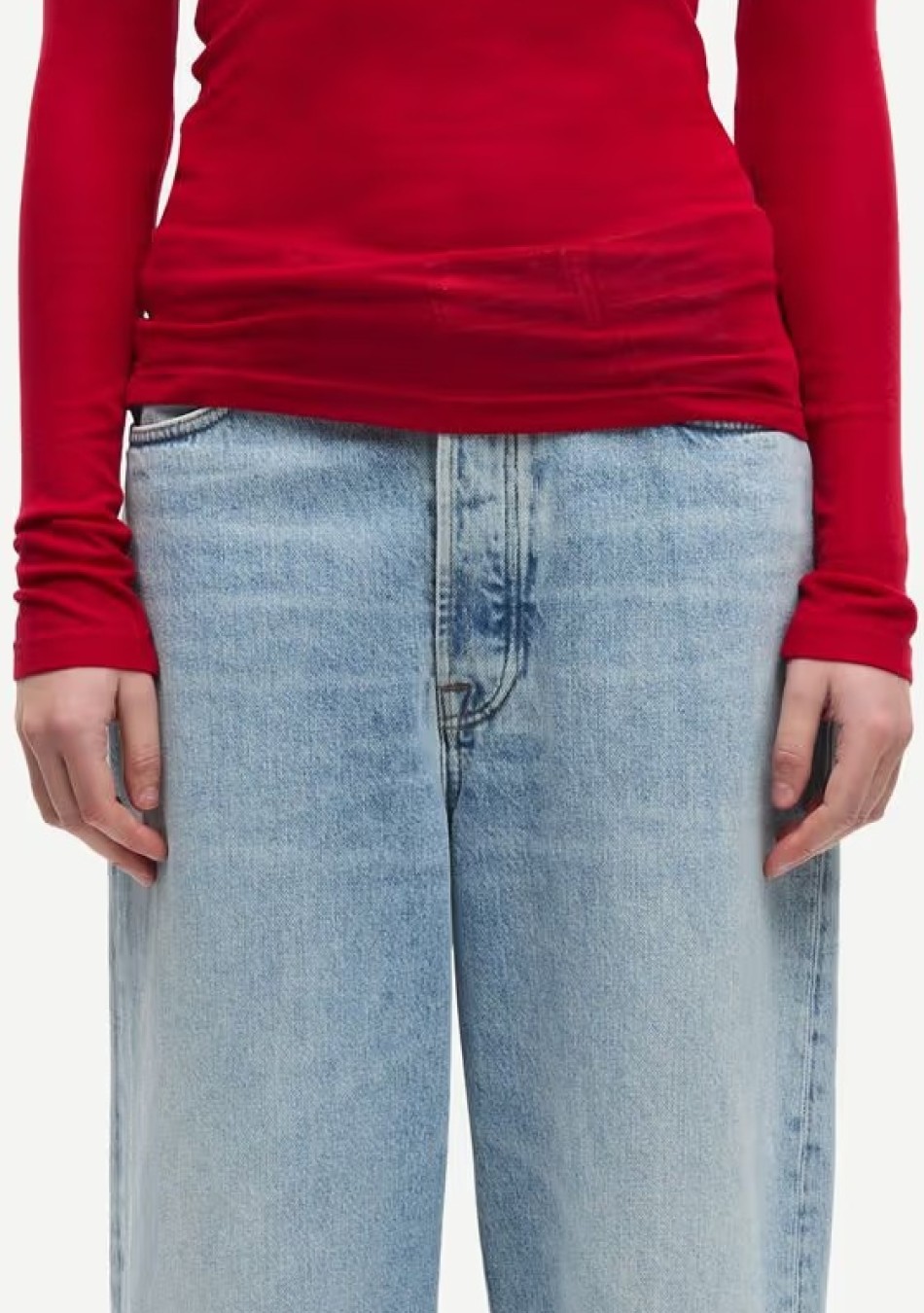 SAMSOE&SAMSOE marca nórdica de ropa de mujer con un estilo vanguardista y casual