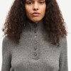 SAMSOE&SAMSOE marca nórdica de ropa de mujer con un estilo vanguardista y casual