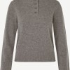 SAMSOE&SAMSOE marca nórdica de ropa de mujer con un estilo vanguardista y casual
