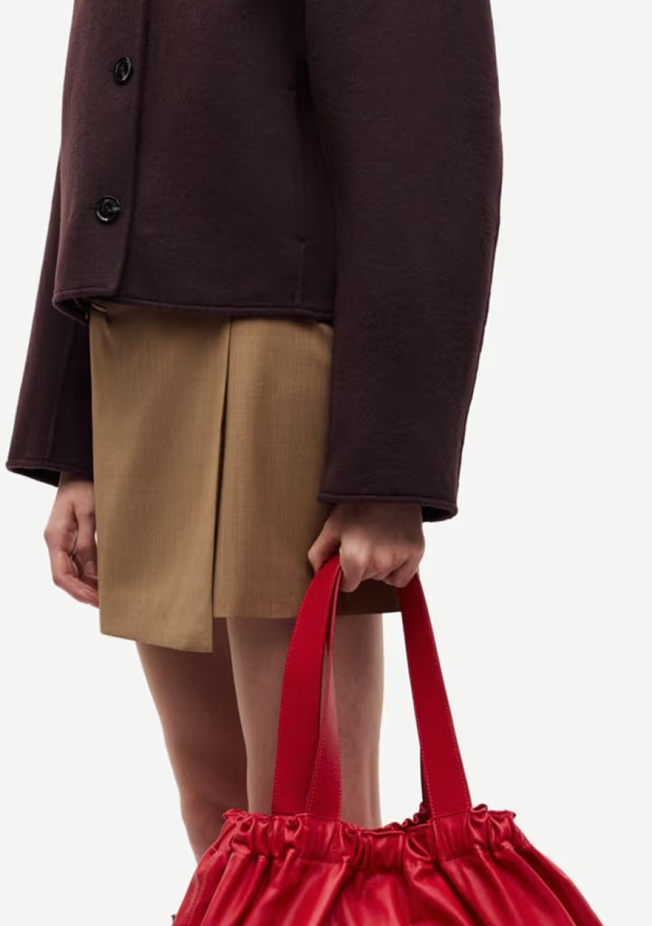 SAMSOE&SAMSOE marca nórdica de ropa de mujer con un estilo vanguardista y casual