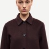 SAMSOE&SAMSOE marca nórdica de ropa de mujer con un estilo vanguardista y casual