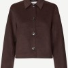 SAMSOE&SAMSOE marca nórdica de ropa de mujer con un estilo vanguardista y casual
