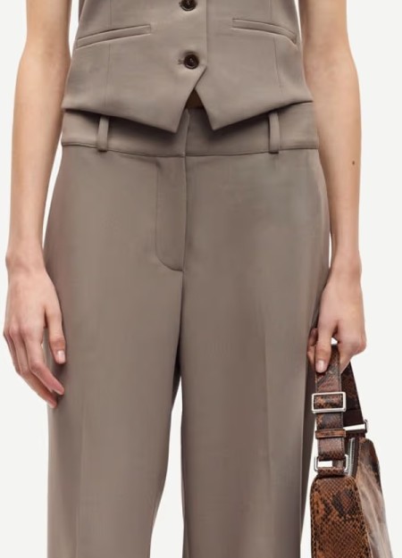 SAMSOE&SAMSOE marca nórdica de ropa de mujer con un estilo vanguardista y casual