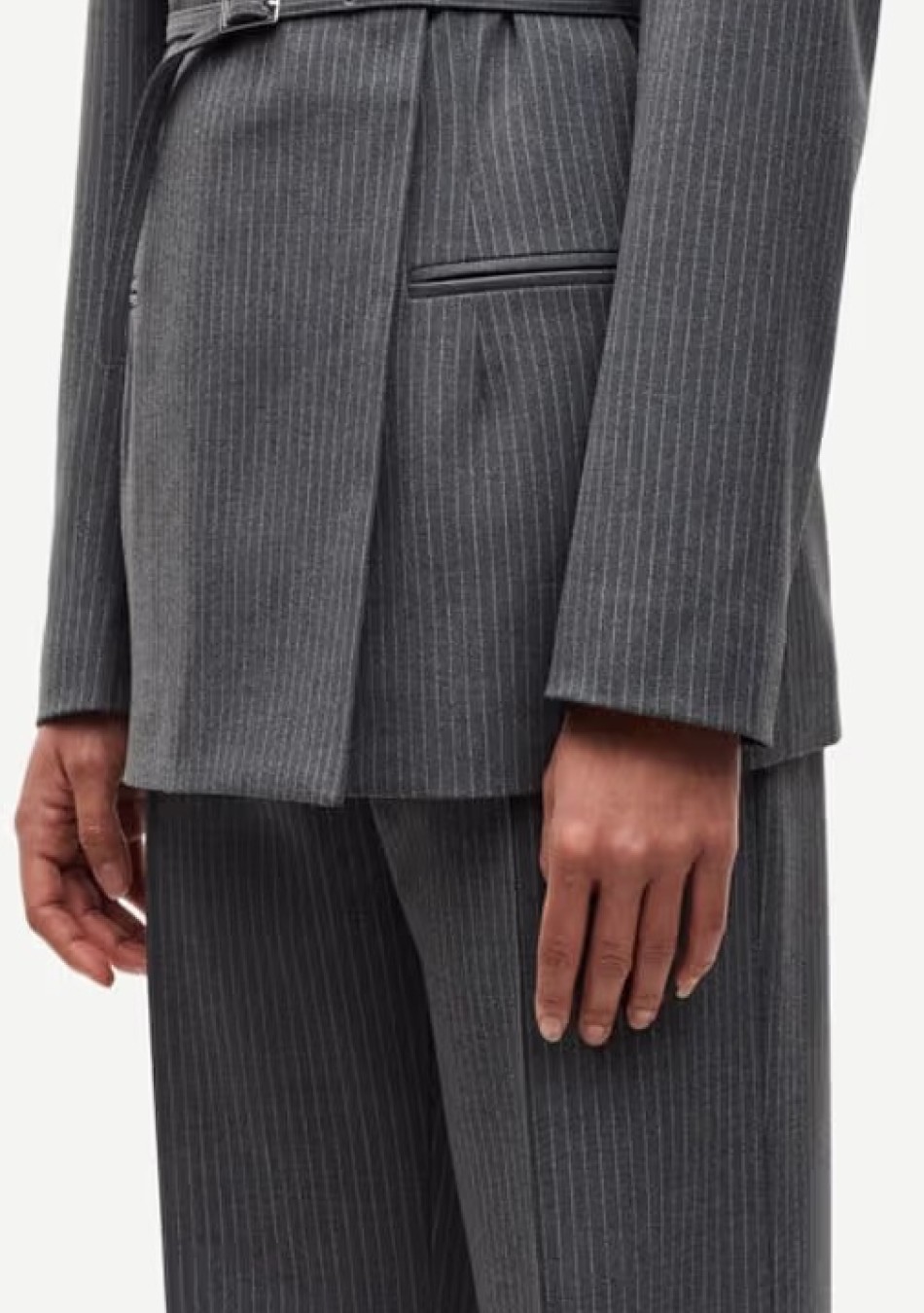 SAMSOE&SAMSOE marca nórdica de ropa de mujer con un estilo vanguardista y casual