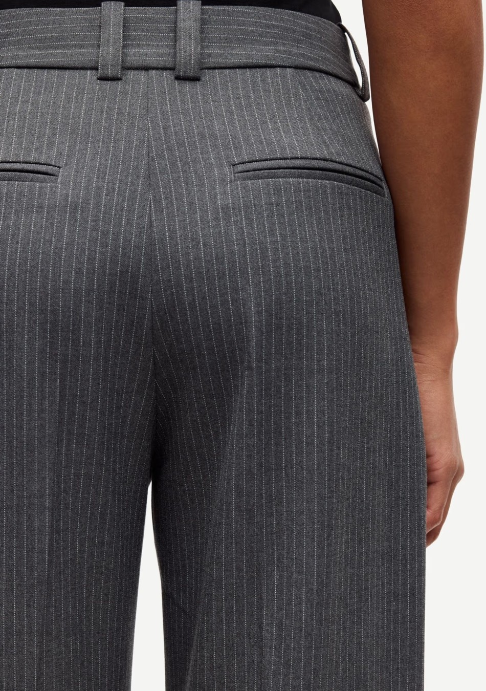 SAMSOE&SAMSOE marca nórdica de ropa de mujer con un estilo vanguardista y casual