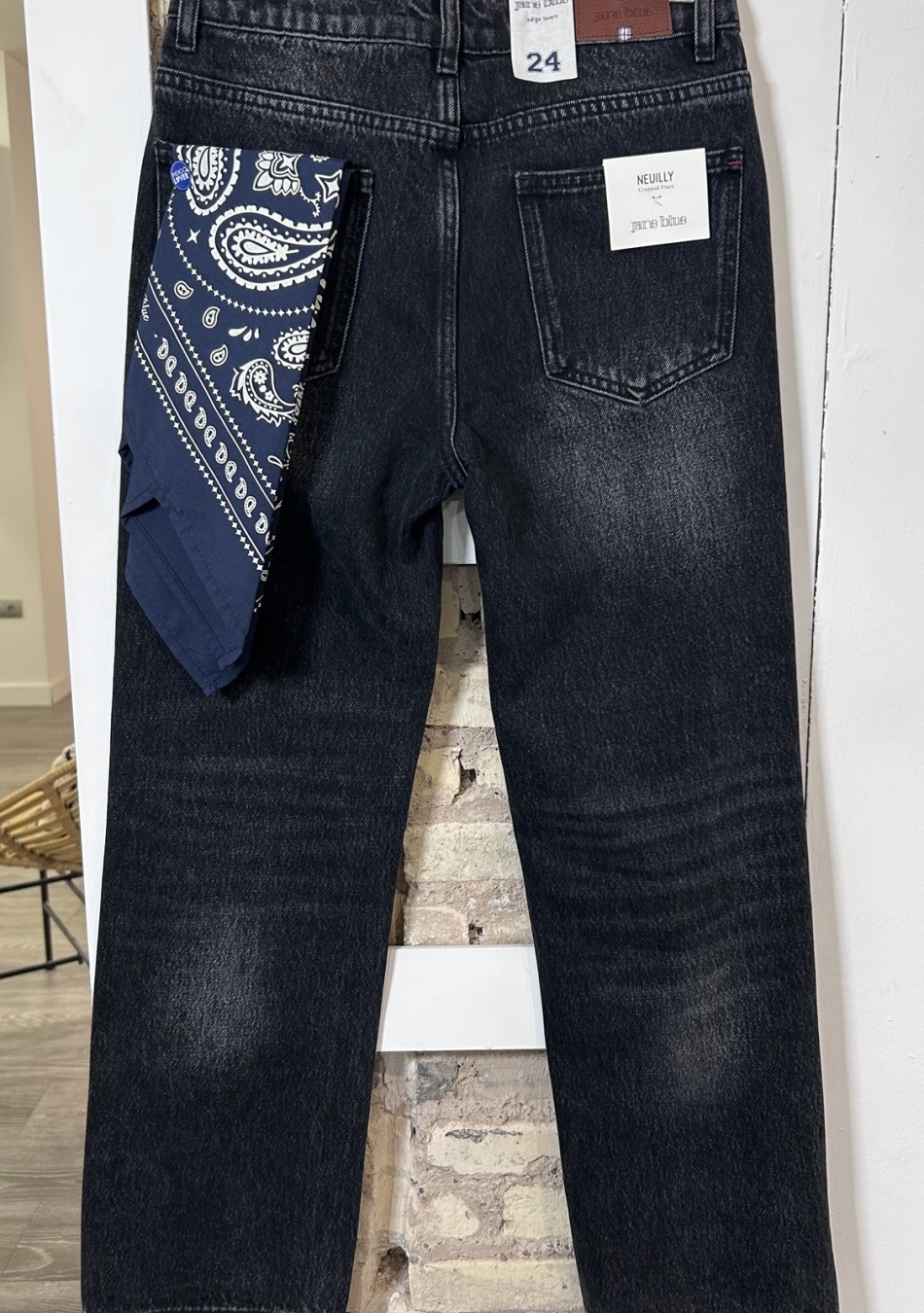 JANE BLUE marca francesa especialidad en denim de mujer sofisticado y de calidad