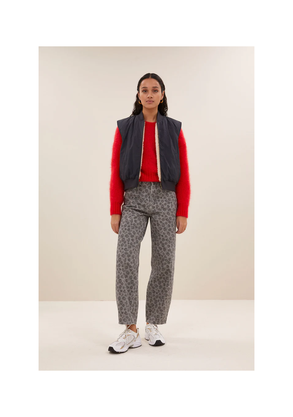 BY BAR marca nórdica de mujer con un estilo casual y dinámico