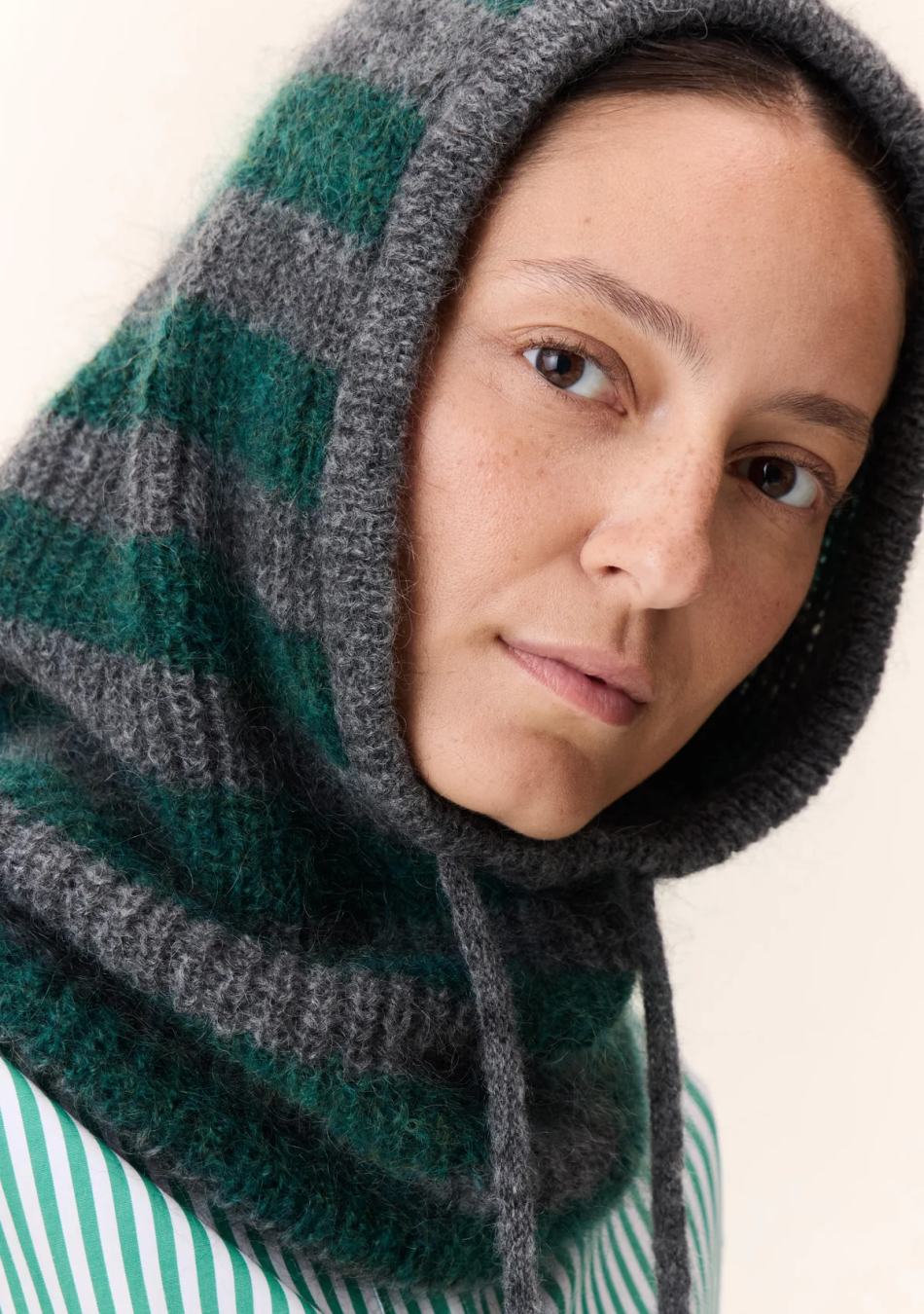 LEON6HARPER marca francesa de ropa de mujer  con algodones orgánico y de estilo casual y dinámico