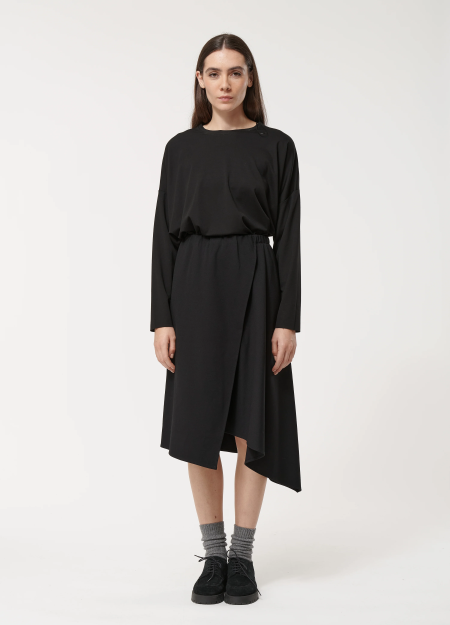 Marca de ropa francesa. Una comunión entre comodidad, estilo y modernidad. 2