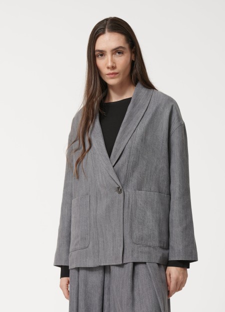 Marca de ropa francesa. Una comunión entre comodidad, estilo y modernidad. 2
