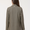 Marca de ropa francesa. Una comunión entre comodidad, estilo y modernidad.