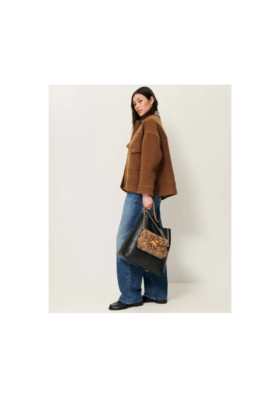 SESSÚN marca francesa de ropa de mujer con un estilo casual, femenino y minimal