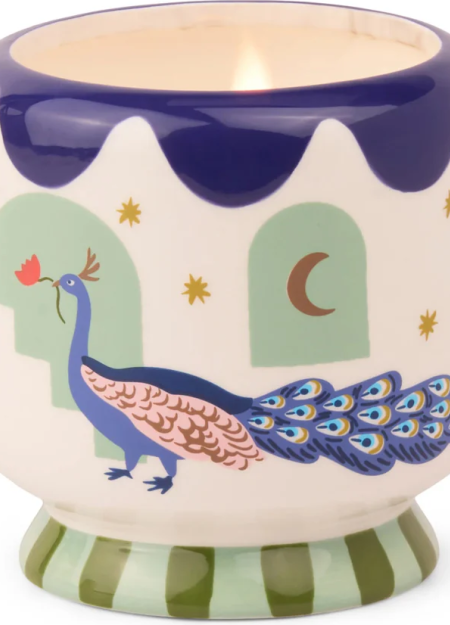 PADDYWAX marca de velas artesanales pensadas para contar historias a través del aroma y el diseño.