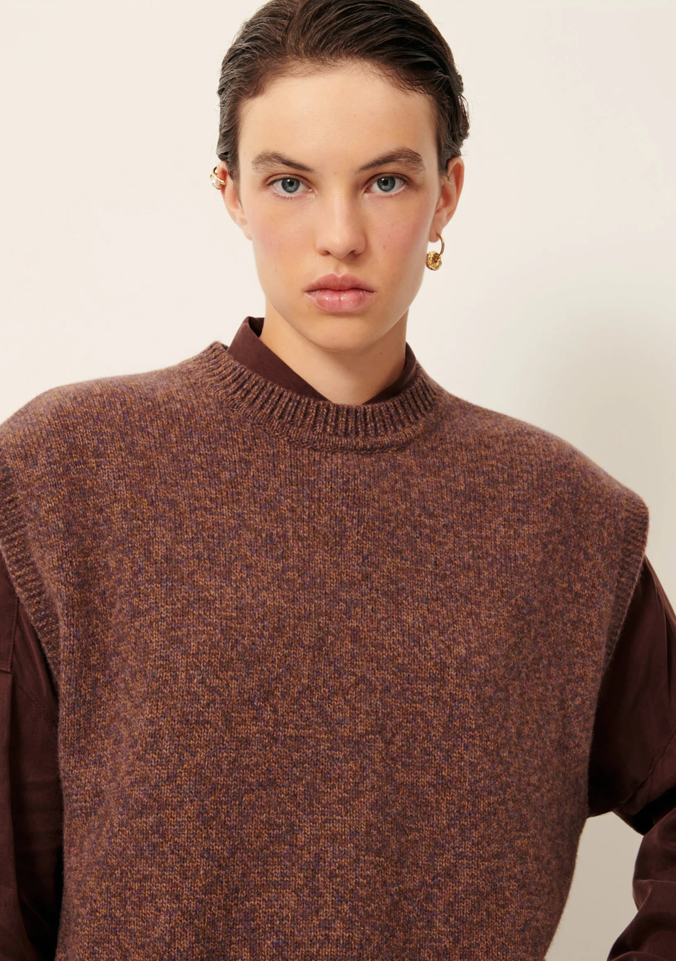 SESSÚN marca francesa de ropa de mujer con un estilo casual, femenino y minimal