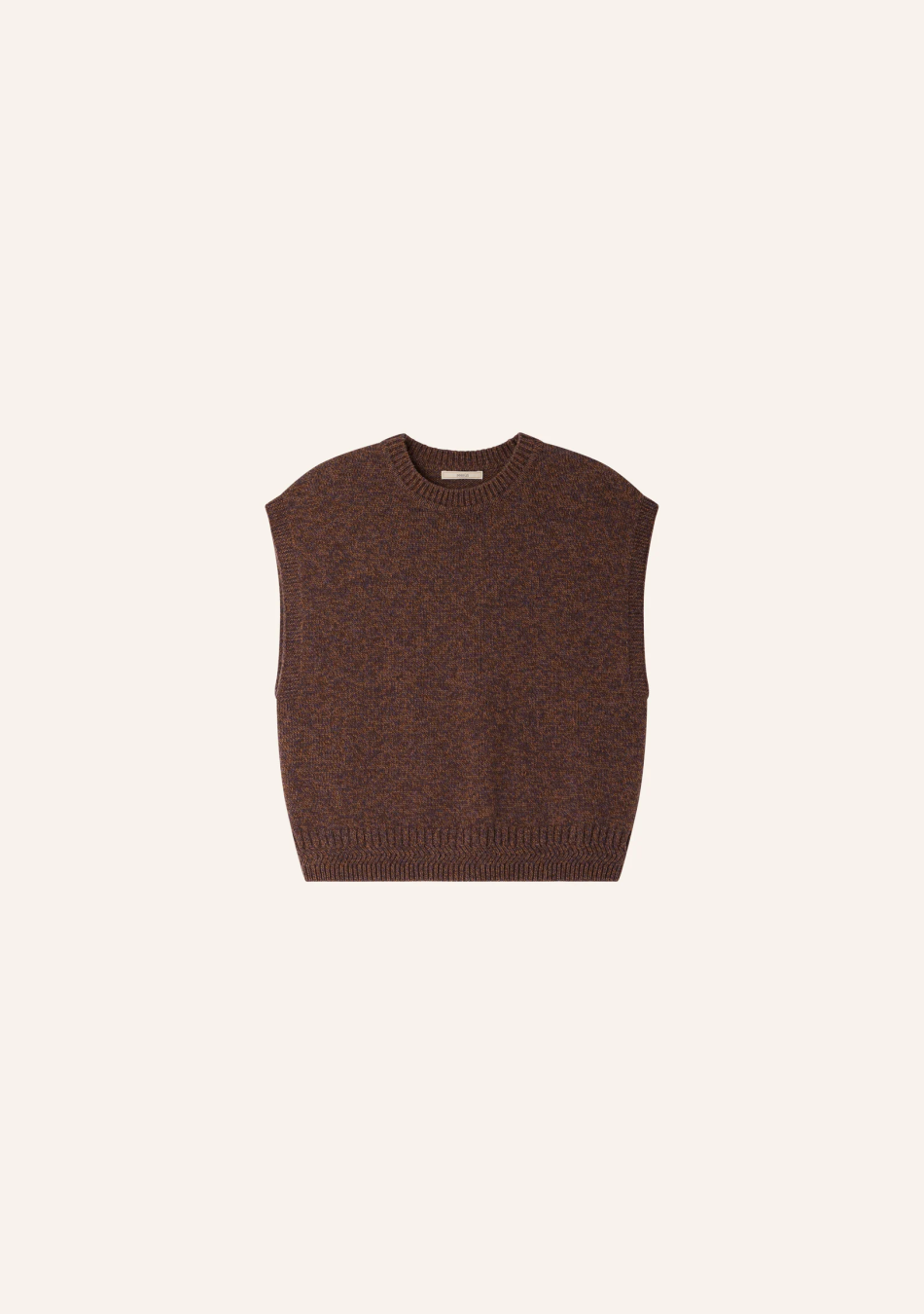 SESSÚN marca francesa de ropa de mujer con un estilo casual, femenino y minimal