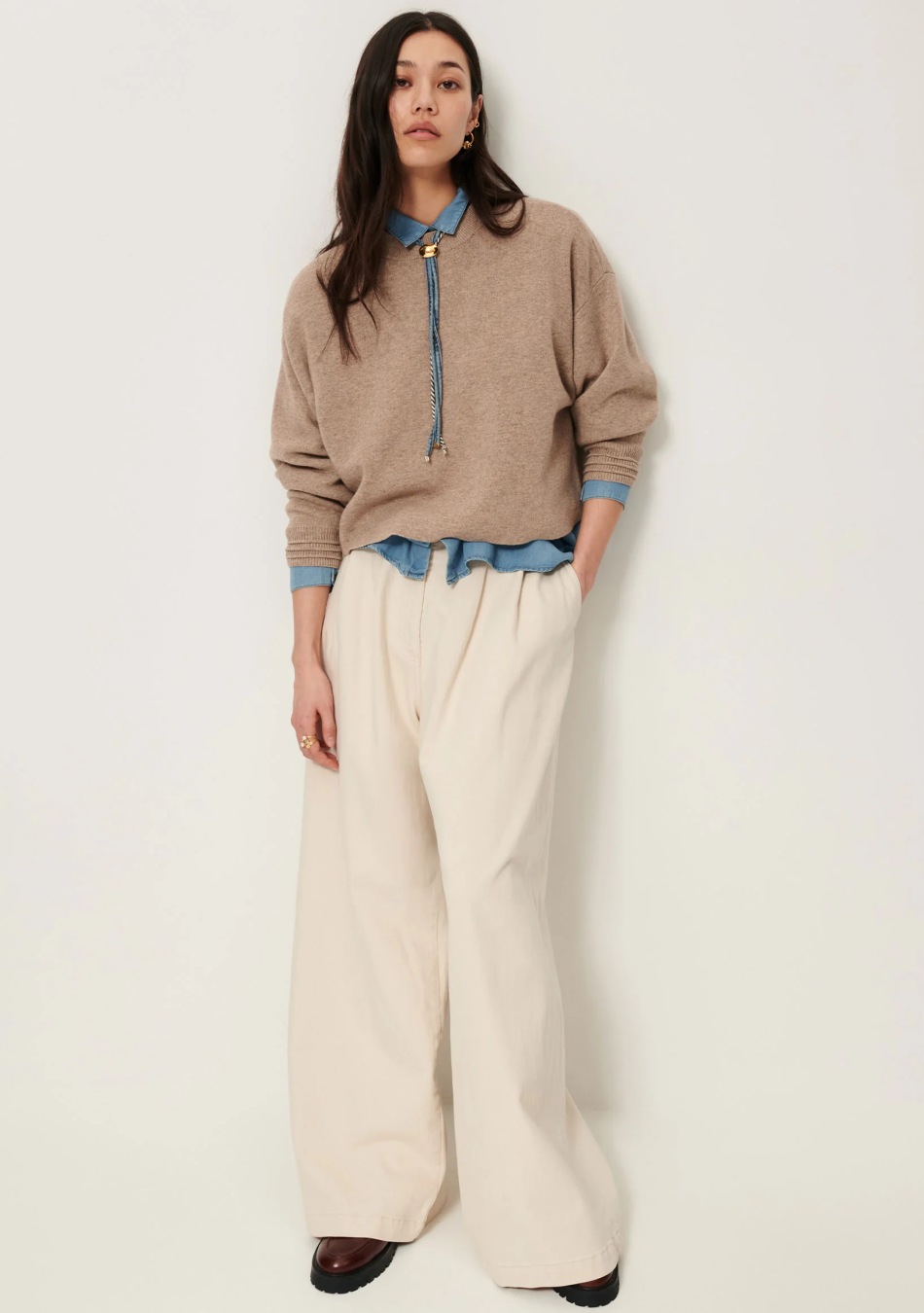 SESSÚN marca francesa de ropa de mujer con un estilo casual, femenino y minimal
