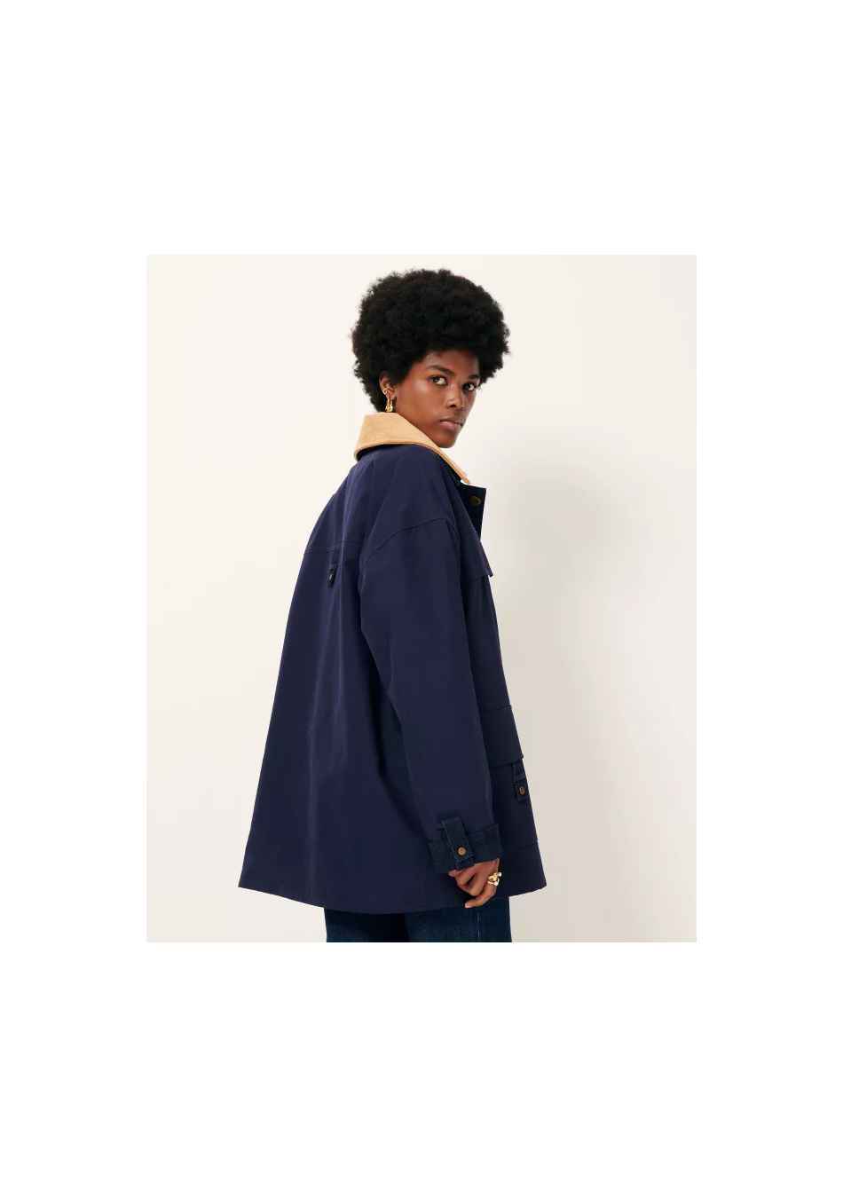 SESSÚN marca francesa de ropa de mujer con un estilo casual, femenino y minimal