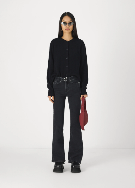 SAMSOE&SAMSOE marca nórdica de ropa de mujer con un estilo vanguardista y casual