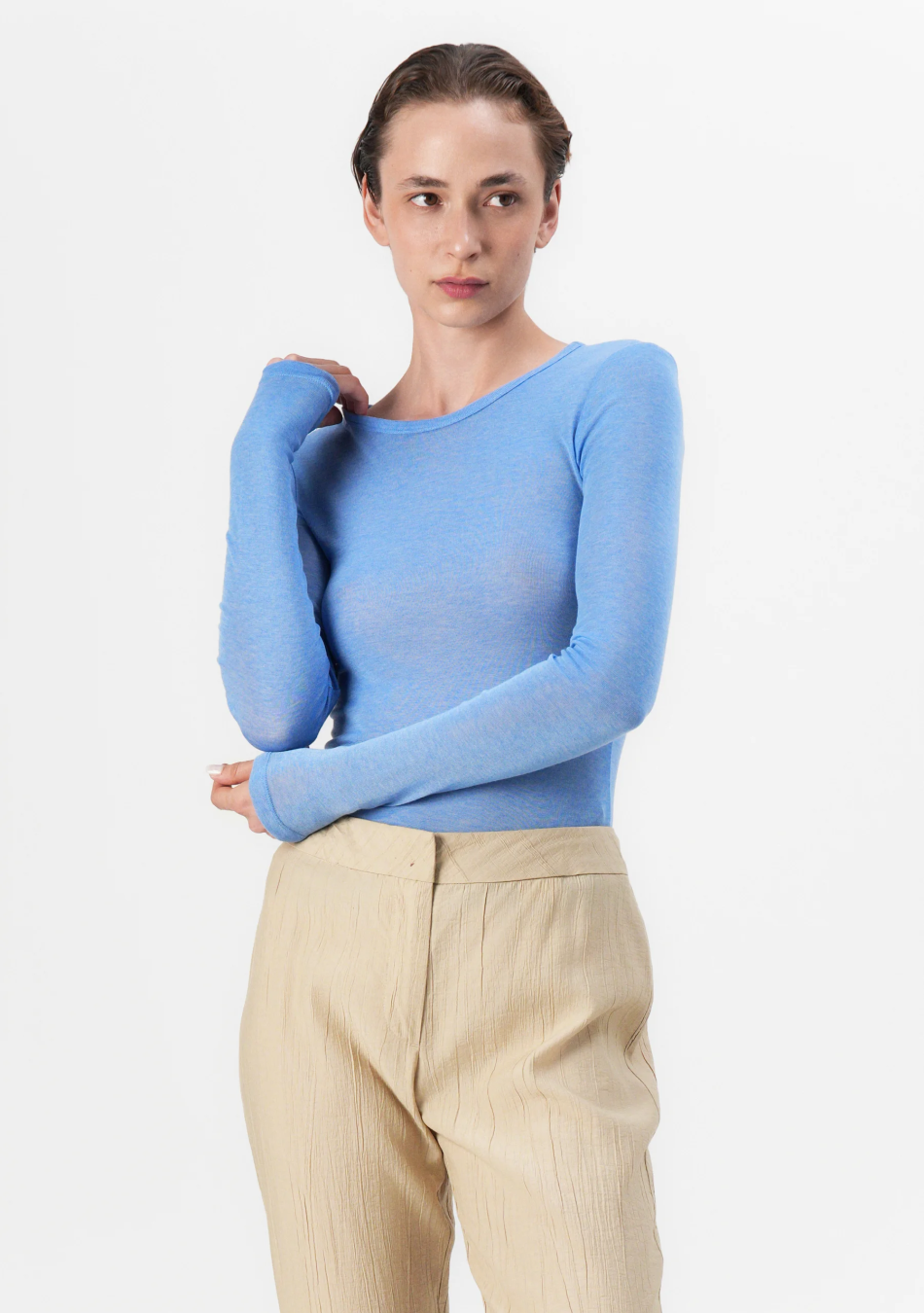 SAMSOE&SAMSOE marca nórdica de ropa de mujer con un estilo vanguardista y casual