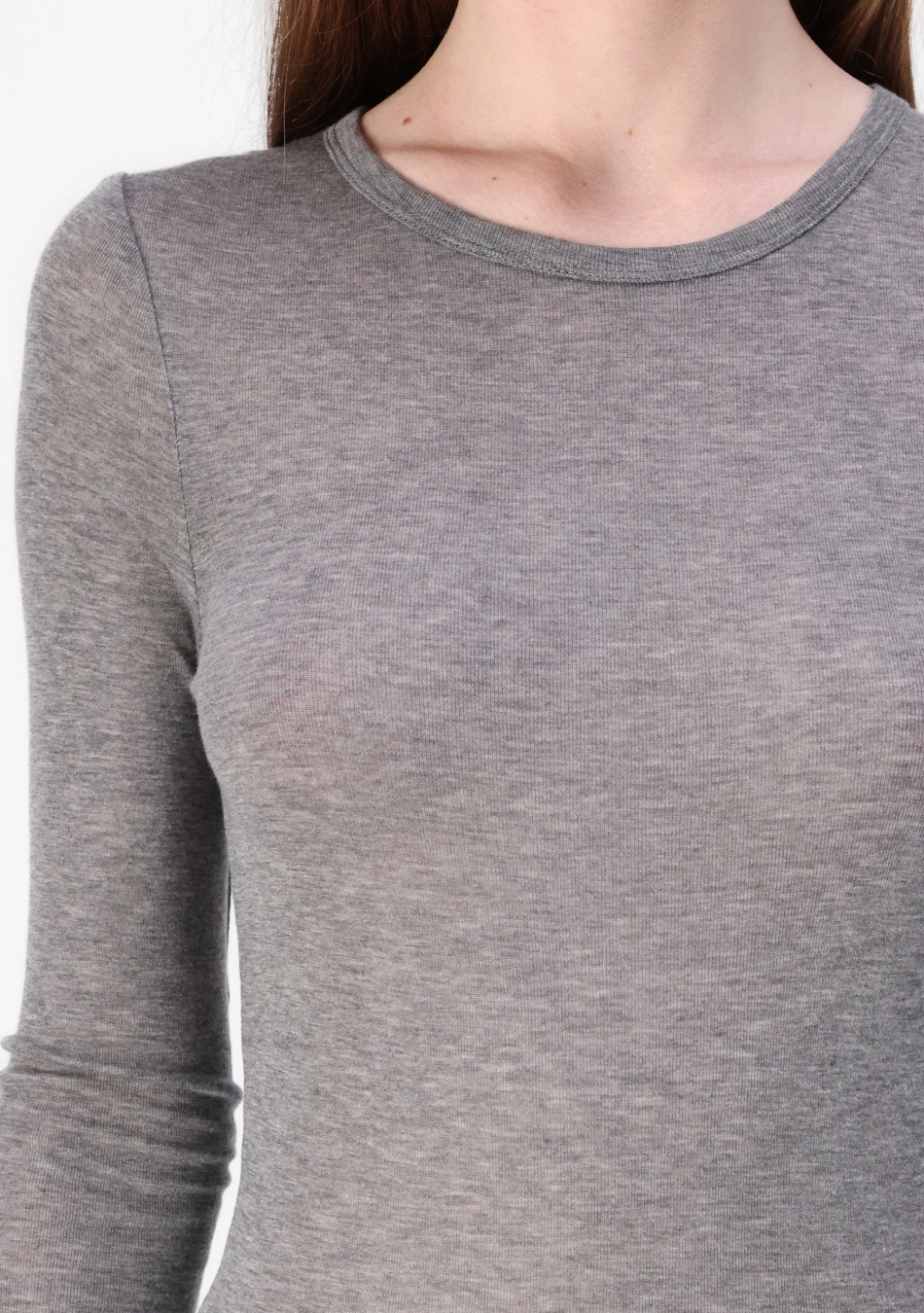 SAMSOE&SAMSOE marca nórdica de ropa de mujer con un estilo vanguardista y casual