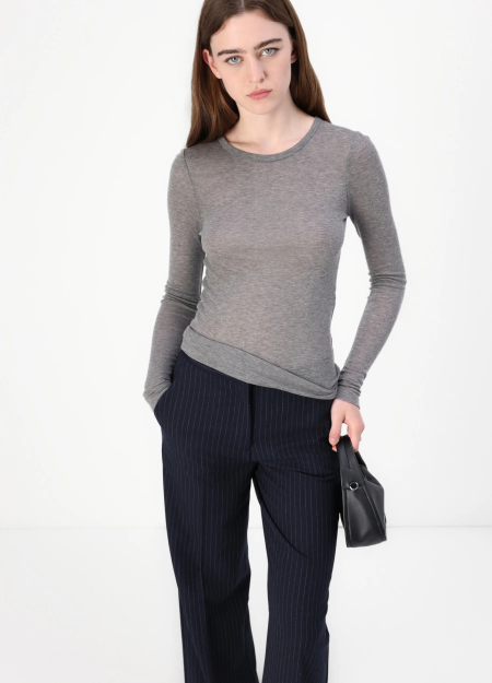 SAMSOE&SAMSOE marca nórdica de ropa de mujer con un estilo vanguardista y casual