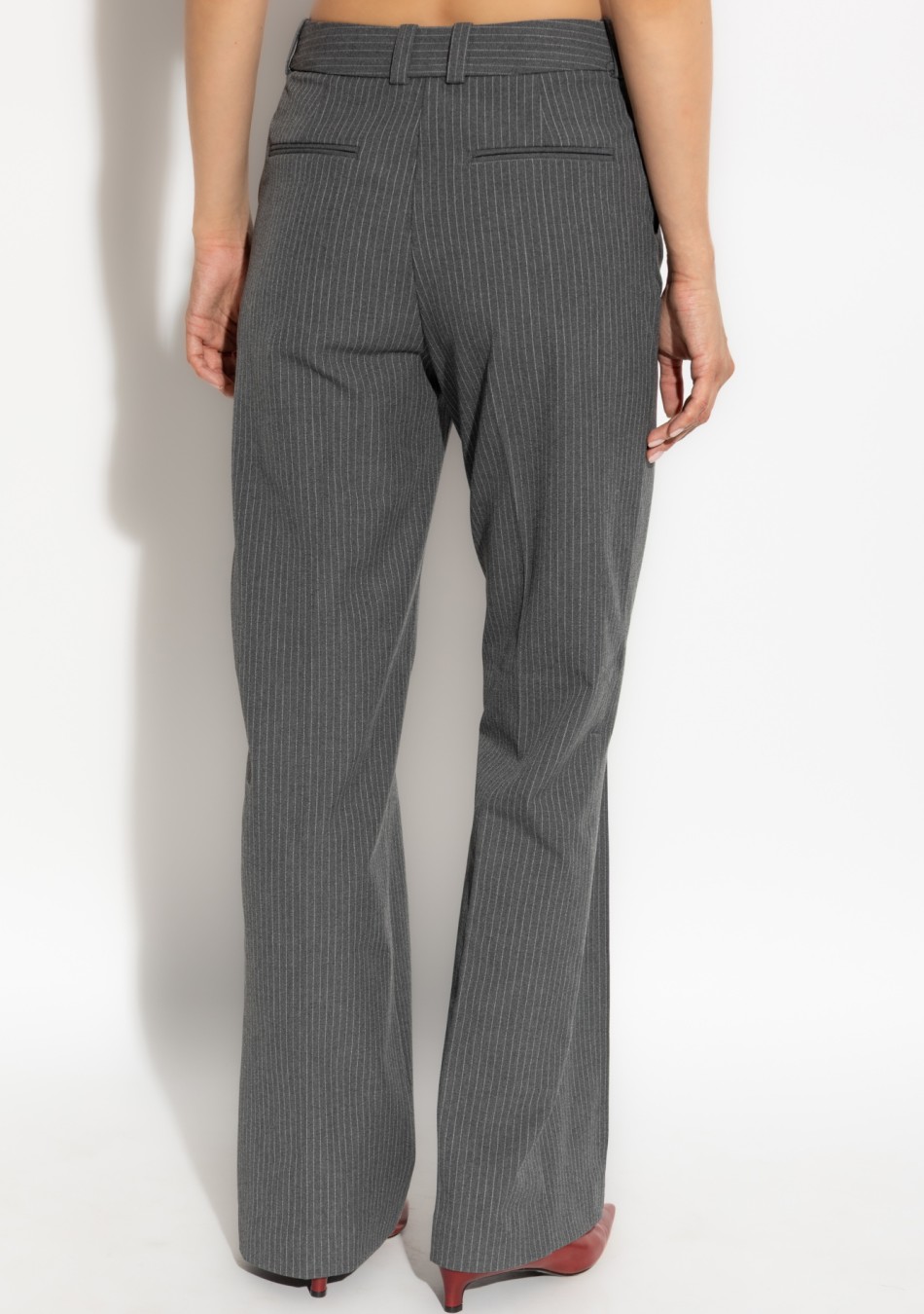 SAMSOE&SAMSOE marca nórdica de ropa de mujer con un estilo vanguardista y casual