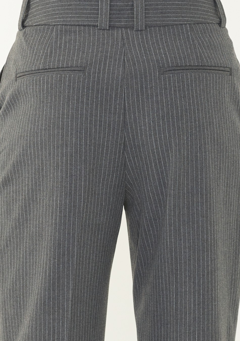 SAMSOE&SAMSOE marca nórdica de ropa de mujer con un estilo vanguardista y casual